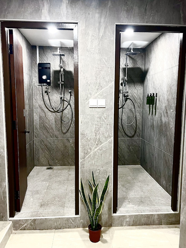 Bathroom 3, Arena Esports Hotel@ Bugis By A Hotel Group, Singapore