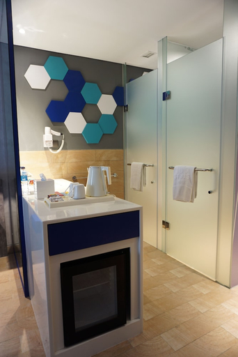bathroom 17