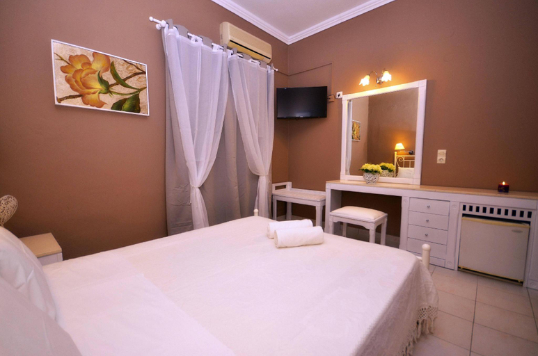 Others 3, MEGA HOTEL, Ionian Islands