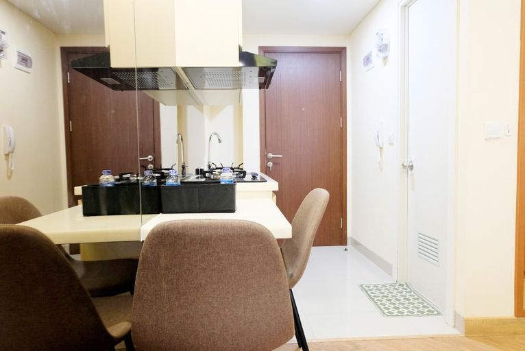 Living Area 4, Highest Value Studio Apartment at Parkland Avenue, Tangerang Selatan
