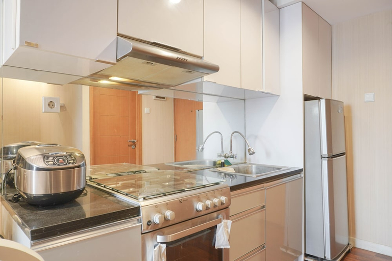 In-Room Kitchen 5, Combine 2Br At Cinere Bellevue Suites Apartment, Depok