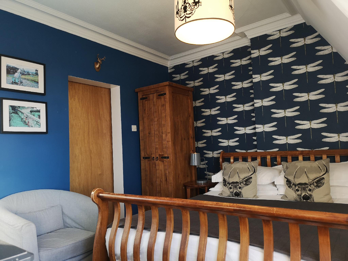 Others 5, Fraoch House, Edinburgh