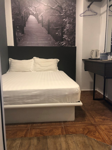 Bedroom 5, The Amazing Inn, Singapore