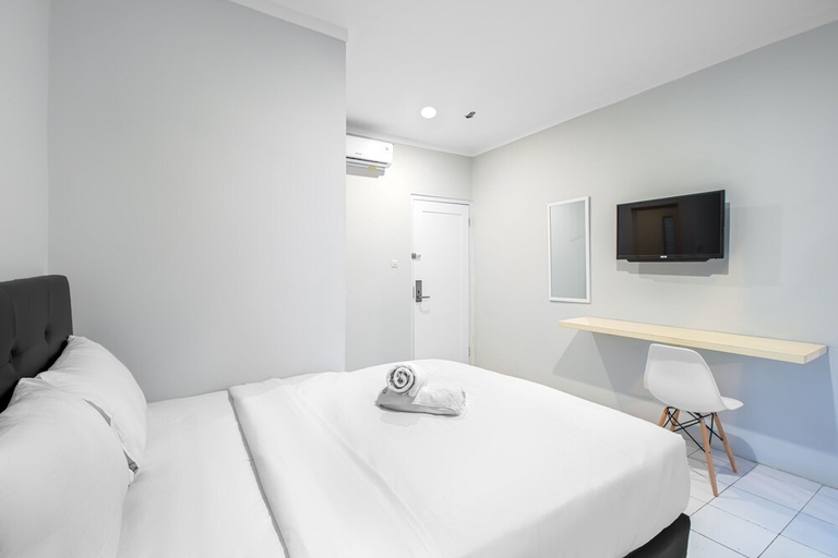 Guestroom 5, Urban24 Syariah Depok, Depok
