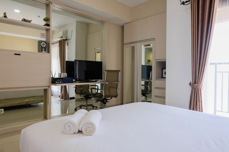 Bedroom 2, Best Price Studio Apartment at Atria Residence near Mall, Tangerang