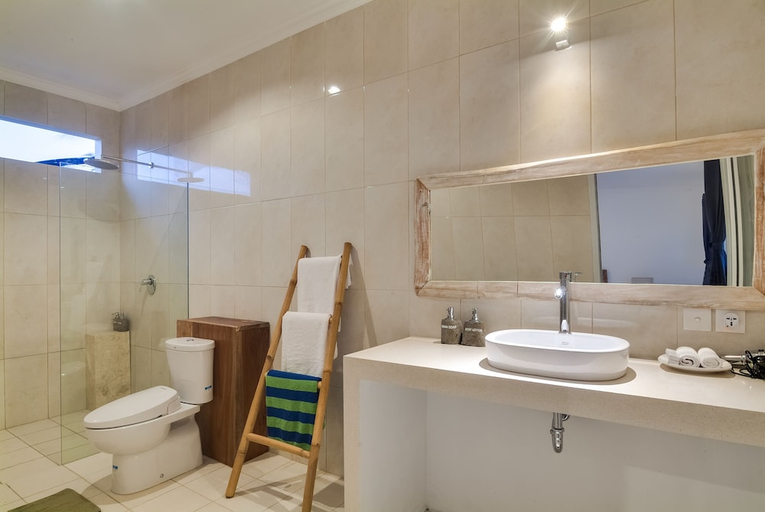 Bathroom 3, Selog Villa, Badung
