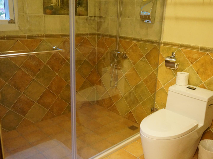 Bathroom 2, Bramasole Hotel, Nantou