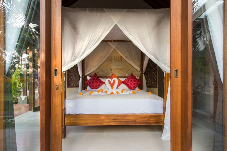 bedroom 24