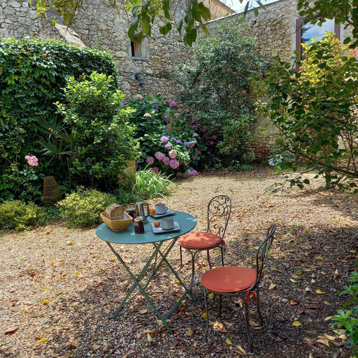 Others 5, Entre-vignes-et-bastides, Dordogne