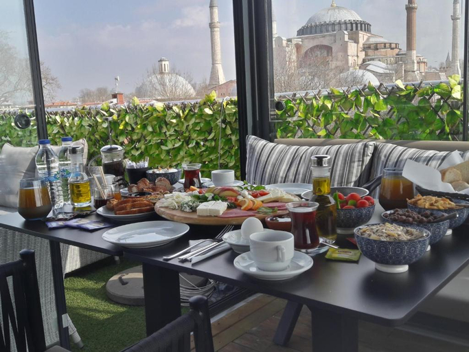 Food & Drinks 2, Armagrandi Spina Hotel, Fatih