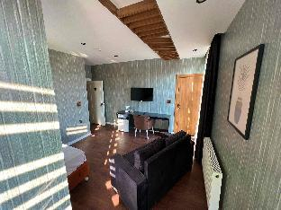 Others 5, Beta Hotel, Avcılar