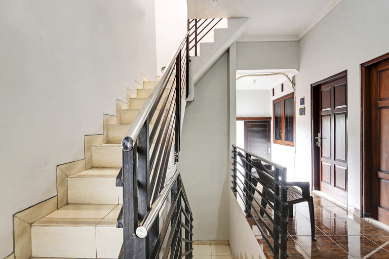 Others 5, Hotel O Nathania Exclusive, Sleman