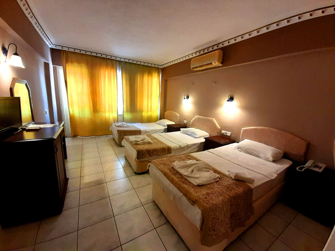 Bedroom 2, Eras Hotel, Alanya