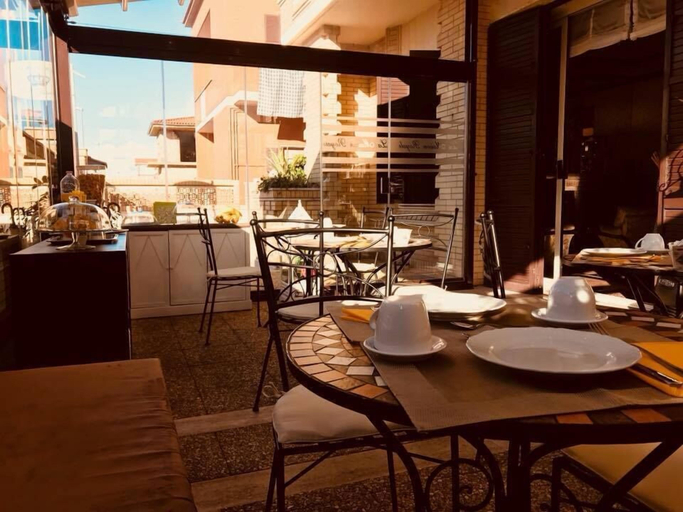 Food & Drinks 5, La Maison Royale, Rome