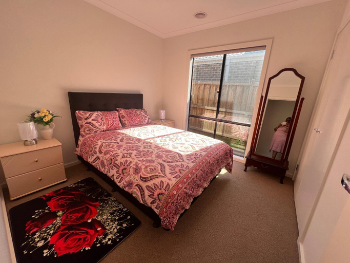 Others 3, Star Pavillon hide away, Casey - Cranbourne