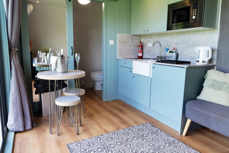 Others 5, Ocean View 4 - 1 Bedroom Modern Pod - Llanrhidian, Swansea