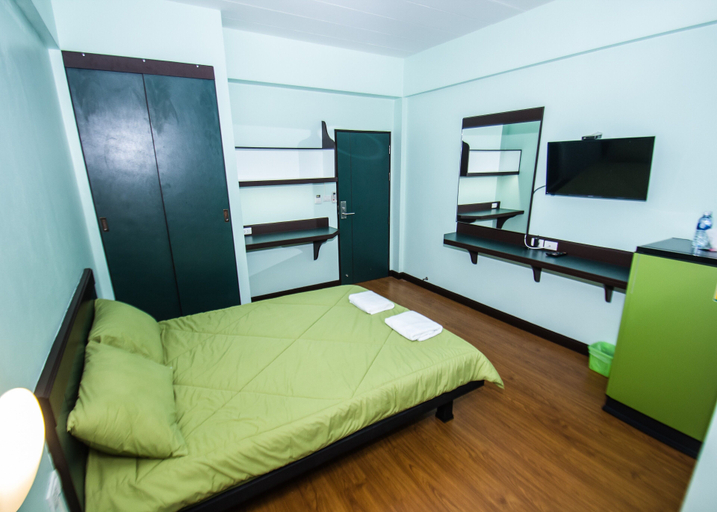 Bedroom 2, Jutha Mansion, Muang Uttaradit
