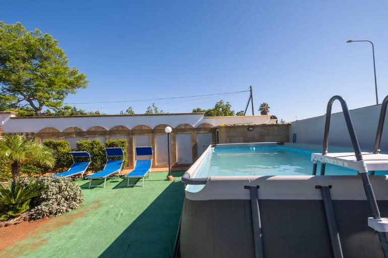 Bathroom 2, Sirena Apartment in Luxury Villa with Shared Pool, Lecce