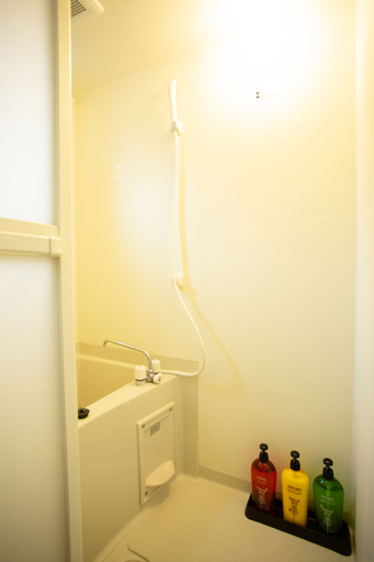 Bathroom 4, Rest inn Kyoto, Kyoto