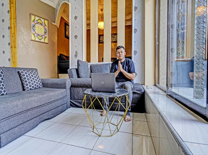 Public Area 1, OYO 91389 Anggrek Residence Syariah, Bandung