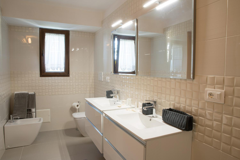 Bathroom 2, B&B Trulli e Mare, Taranto