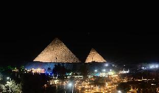 Balcony or terrace, Turquoise Pyramids & Grand Egyptian Museum View Hotel, Al-Ahram