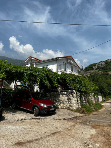 Others 4, Guest house Kastratovic
