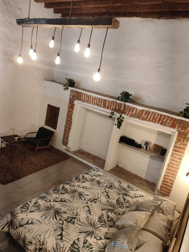Others 5, Habitacion en casona con patio central, Atlixco
