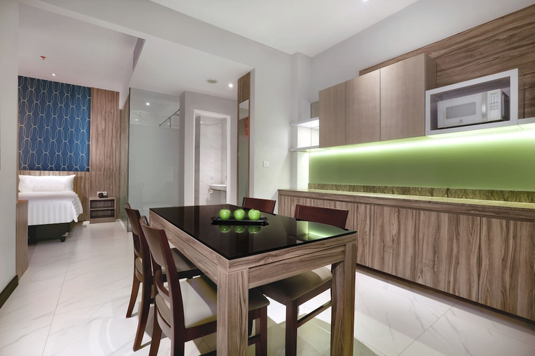 dining_room 2
