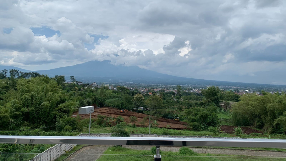 Others 3, Inapstay - Villa Aura Puncak Landungsari, Malang