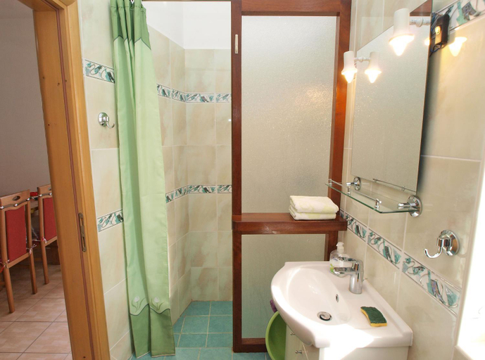 Others 4, Apartments by the Sea 750, Medulin