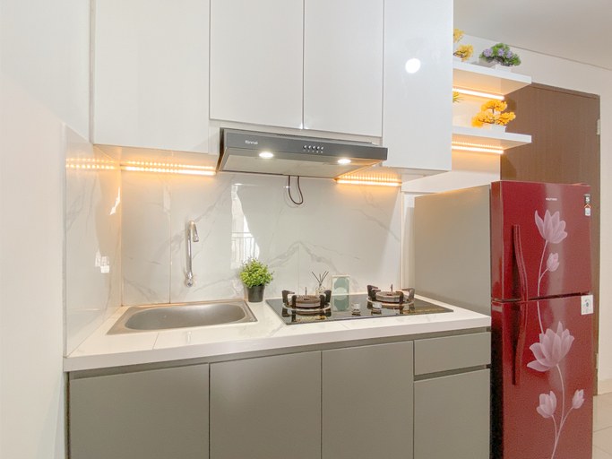 Others 2, Cozy Neutral 2BR Apartment at Transpark Juanda Bekasi Timur By Travelio, Bekasi