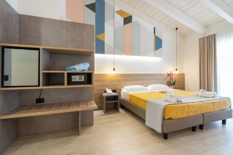 Bedroom 3, Horizon Hotel Badesi, Olbia-Tempio