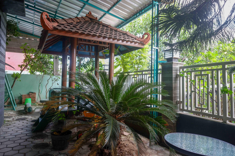 Others 5, RedDoorz Syariah near RS Mitra Siaga, Tegal
