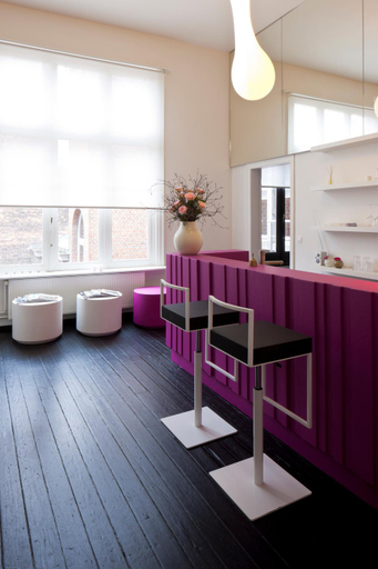 Others 3, B&B Suites FEEK, Antwerpen