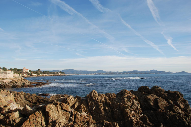 Others 2, La Javanaise, Var