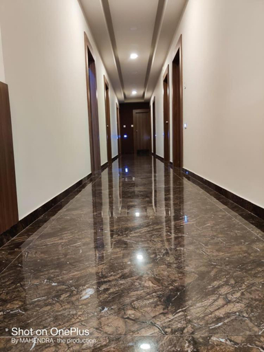 Others 2, Hotel Radha krishna, Anand