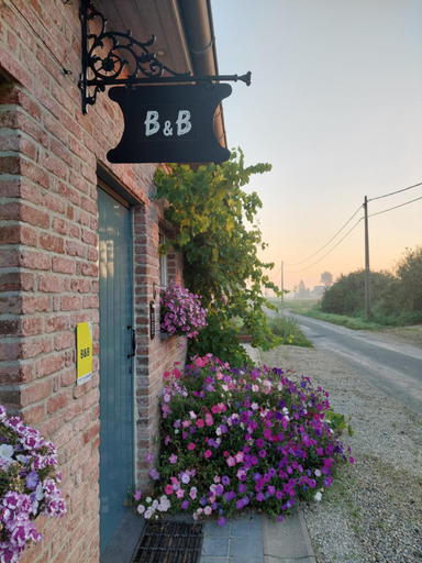Others 2, B&B Stefans Pottery, West-Vlaanderen