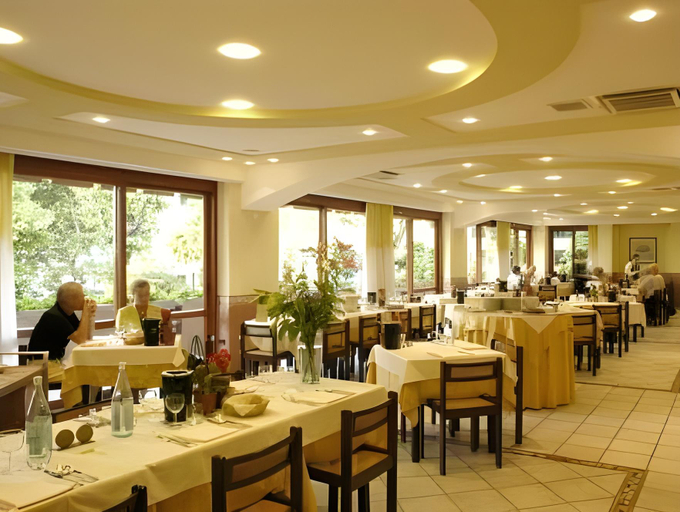 Food & Drinks 3, Hotel Alexander, Pesaro E Urbino