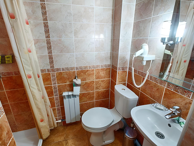 Bathroom, Motel Uyut, Krutinskiy rayon