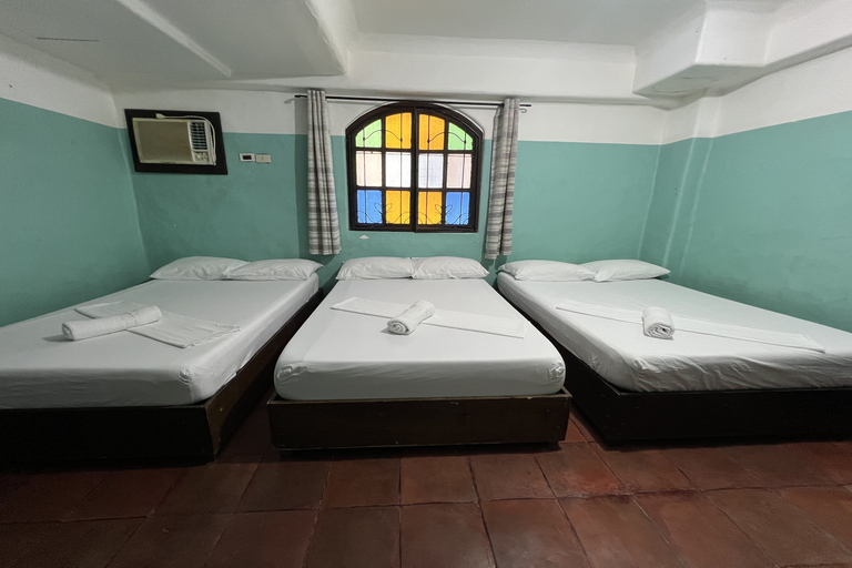Bedroom 5, Bangera Inn, Puerto Galera