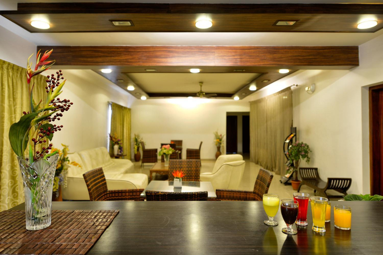 Food & Drinks, Pleasant Boulevard MG Road, Bangalore