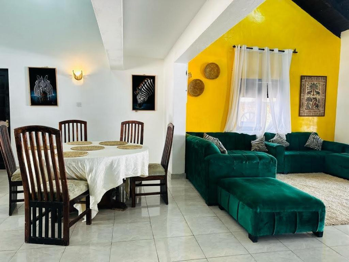 Others 5, kedev resort, Nyali