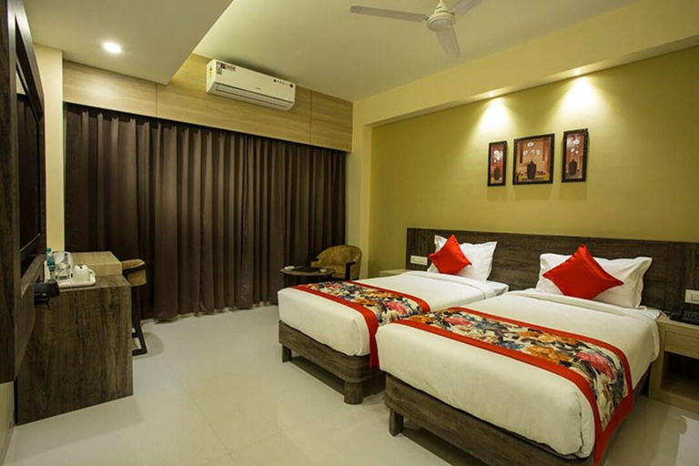 Others 3, Hotel Malisca, Jalpaiguri