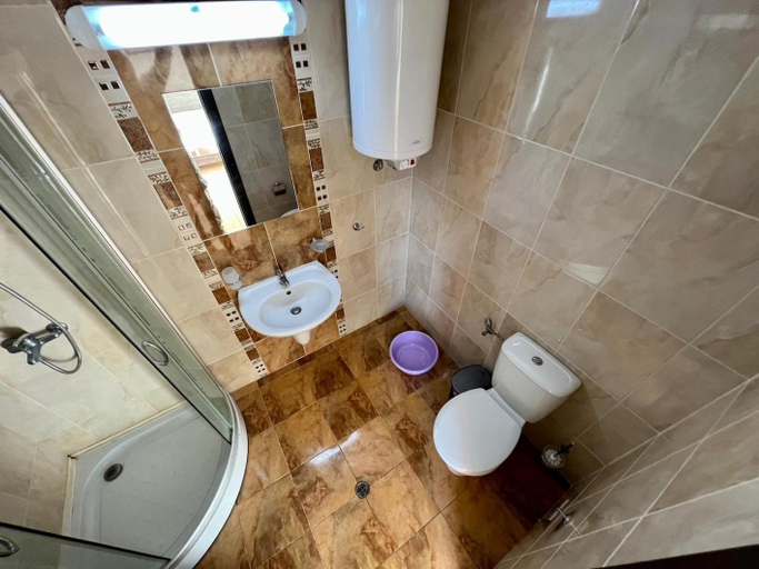 Bathroom 3, Apollon Apartments, Nesebar