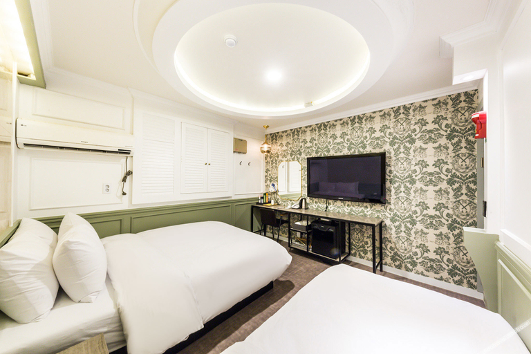Bedroom 3, Hwagok Dean, Gangseo