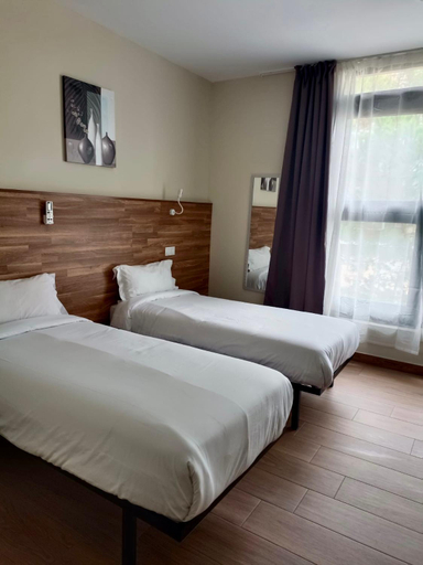 Others 4, Apartahotel Golden Alcala, Madrid