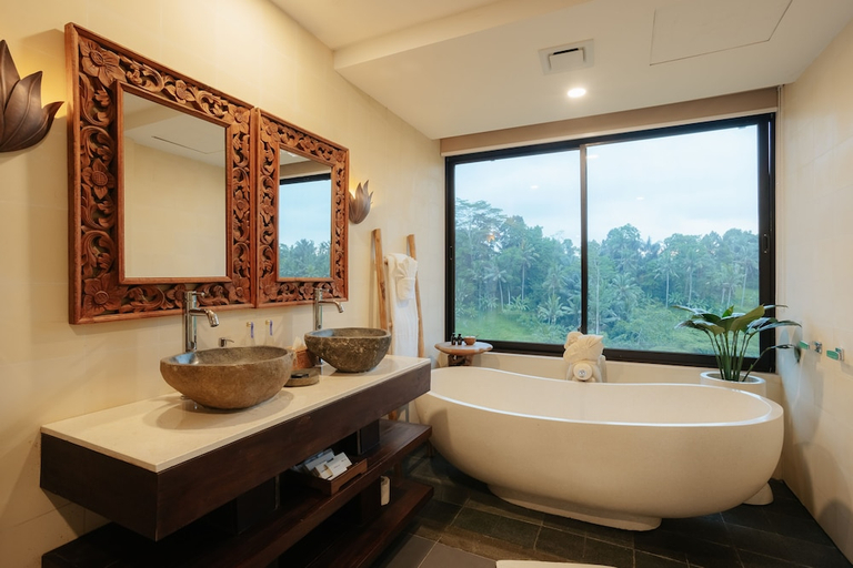 bathroom 15