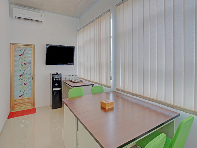 Others 4, OYO 90404 Pringombo Homestay 2 Syariah, Tanggamus