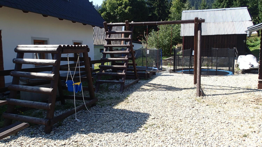 Others 4, Hospudka u vleku, Šumperk